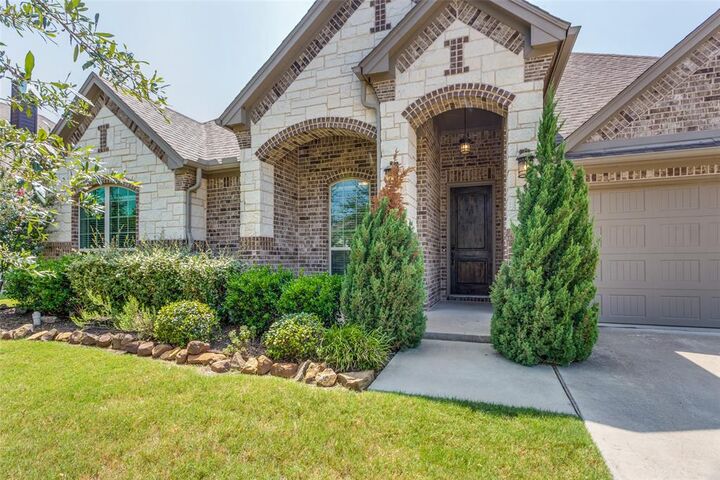 Property Photo: 3920 Brookdale Road TX 76116