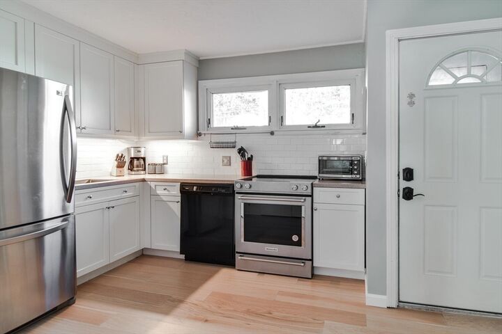 Property Photo:  58 Beaverdam. Road  MA 01770 
