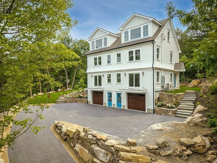 Property Photo:  5 Samoset Rd A  MA 01930 
