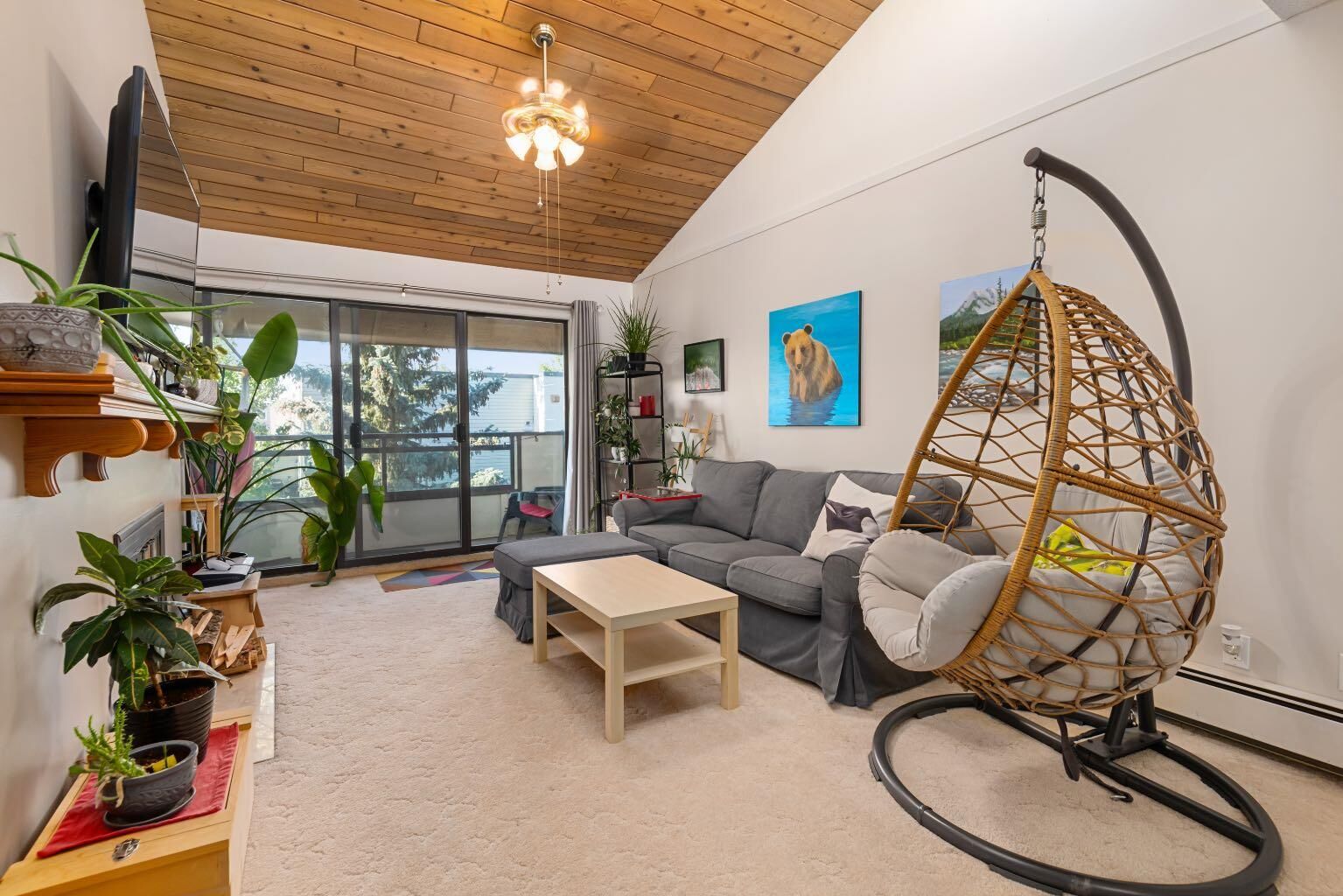 Property Photo: 3730 50 Street NW 417 AB T3A 2V9