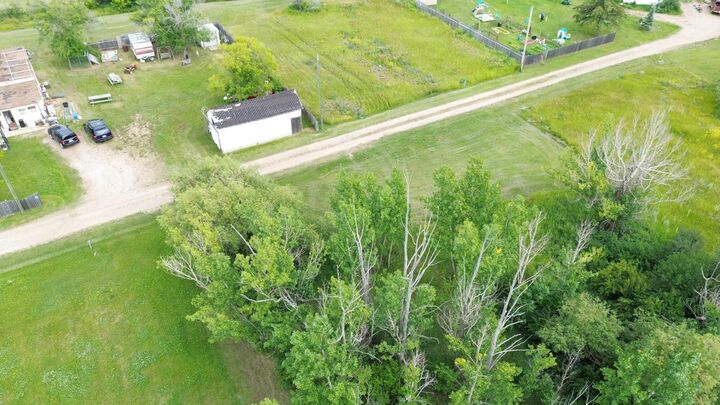 Property Photo: On 4th Street AB T0C 1K0