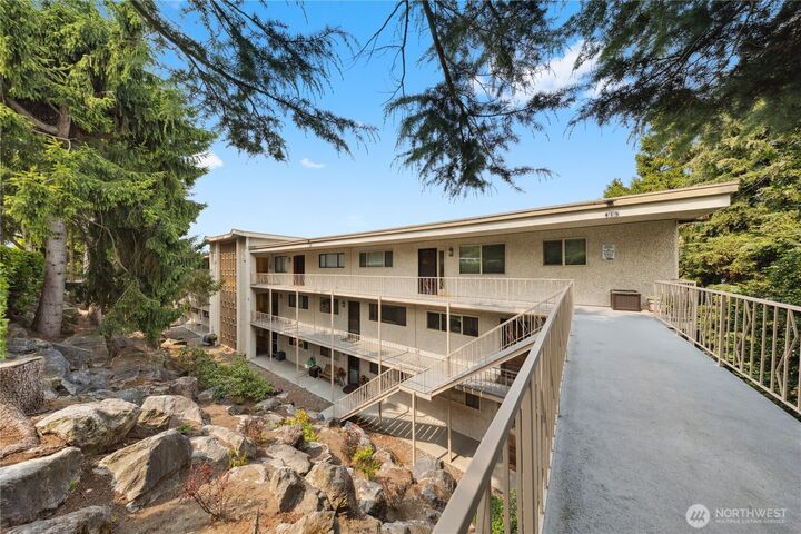 Property Photo:  415 N State Street 406  WA 98225 