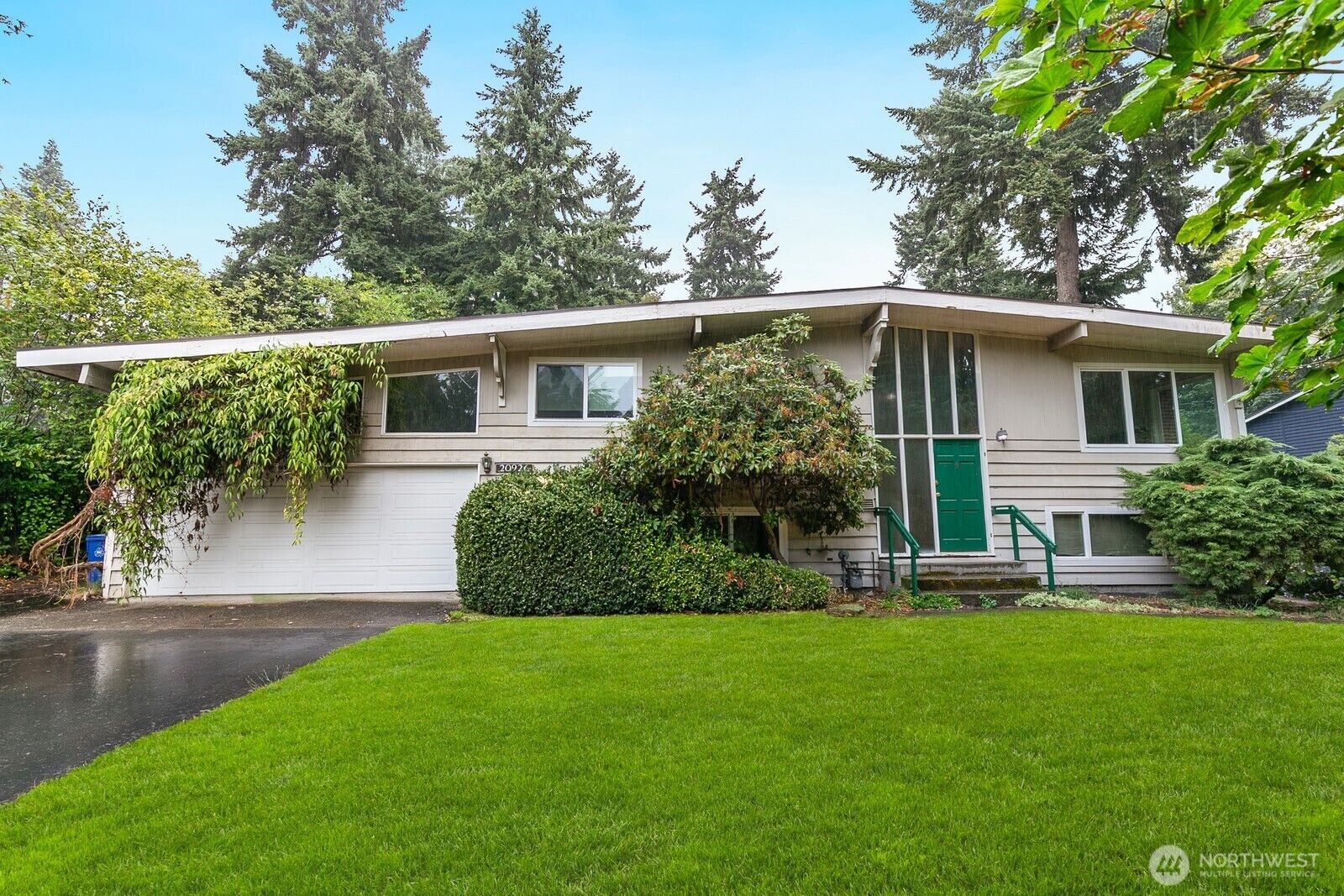 Property Photo:  20926  Marine View Drive SW  WA 98166 
