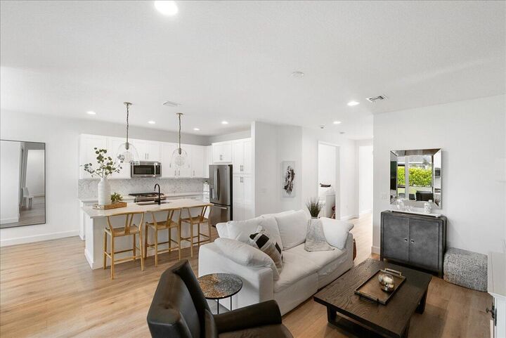 Property Photo:  11722 SW Oceanus Boulevard  FL 34987 