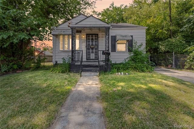 Property Photo:  19623 Goddard Street  MI 48234 