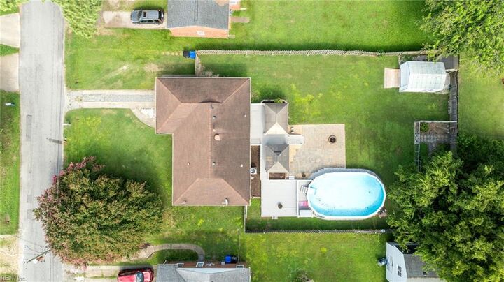 Property Photo:  830 Melvin Dr  VA 23701 