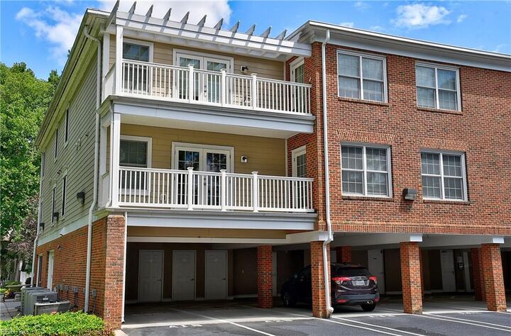Property Photo:  500 Judah Way 124  VA 23320 