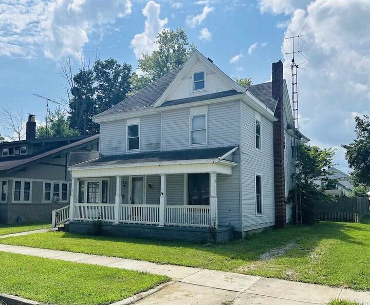 Property Photo:  129 W South Market Street  IN 47346 