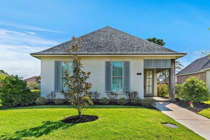 5825 Shining Way  Lake Charles LA 70605 photo
