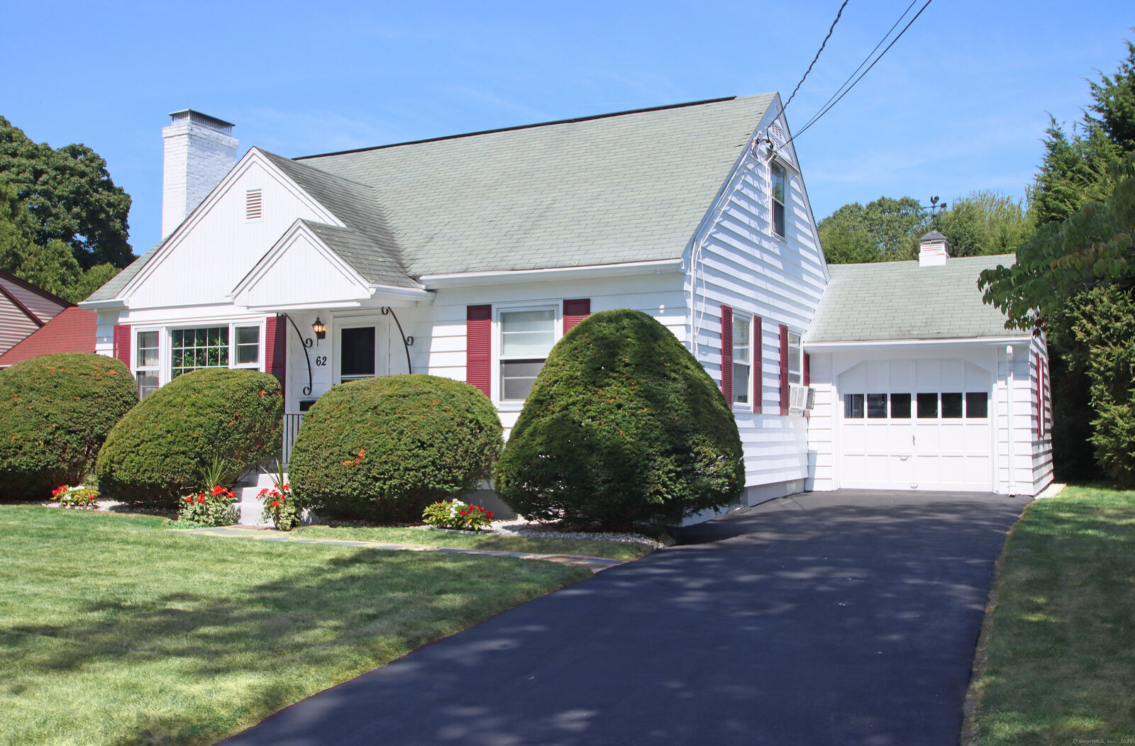 Property Photo: 62 South Street CT 06066