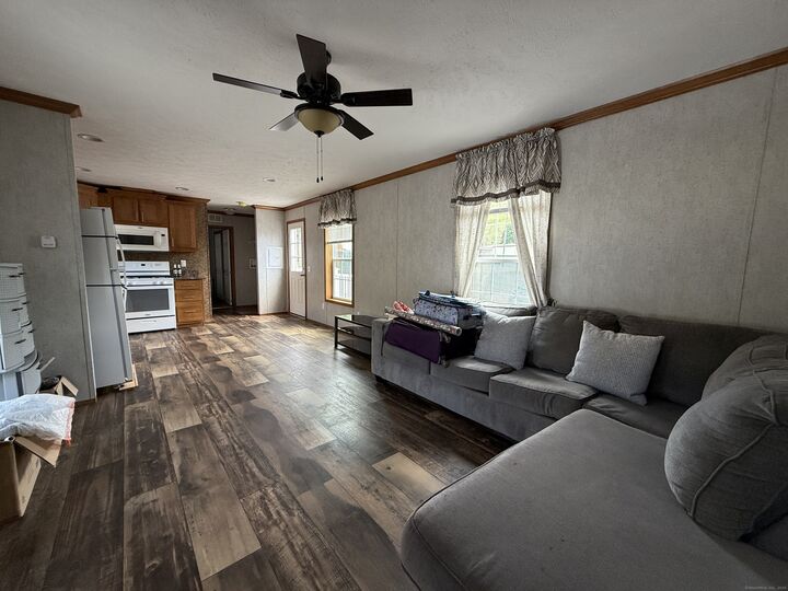 Property Photo: 1402 Waterbury Road 1 CT 06787