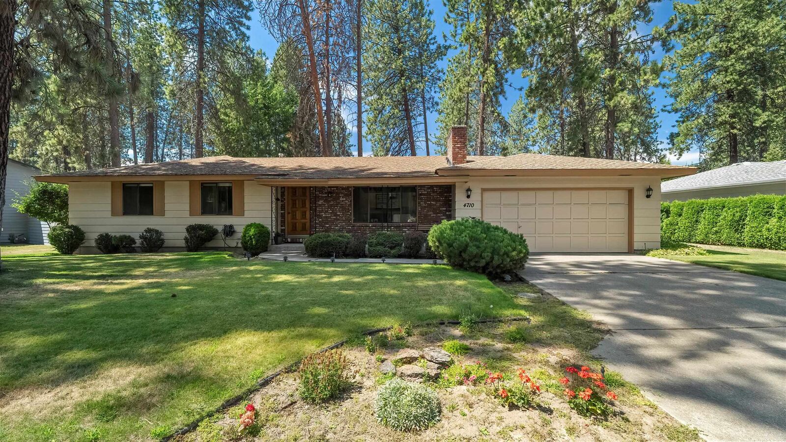 Property Photo:  4710 W Alpine Dr  WA 99208 
