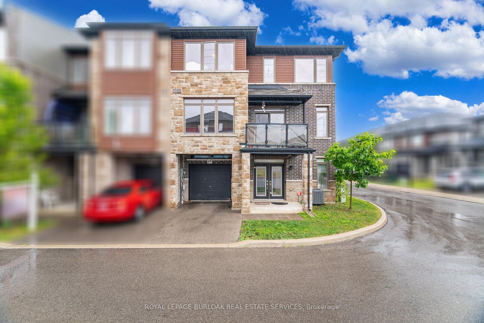 Property Photo:  30 Times Square Boulevard 69  ON L8J 0L9 