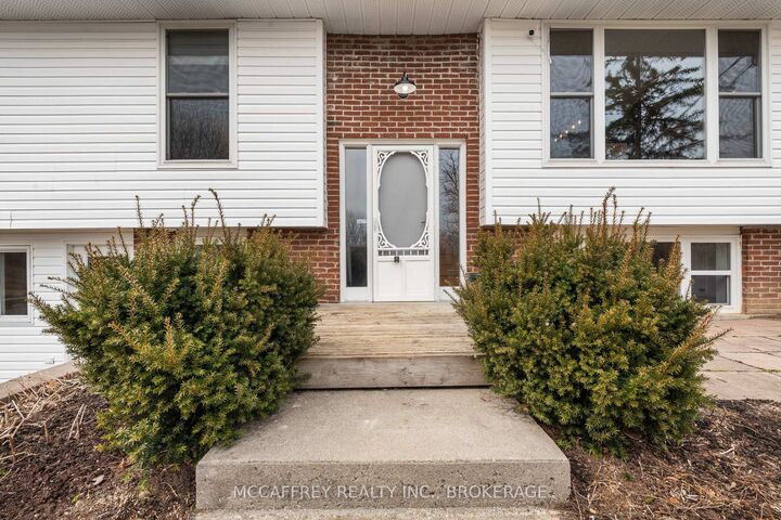 Property Photo:  25 Jones Street  ON K0K 3G0 