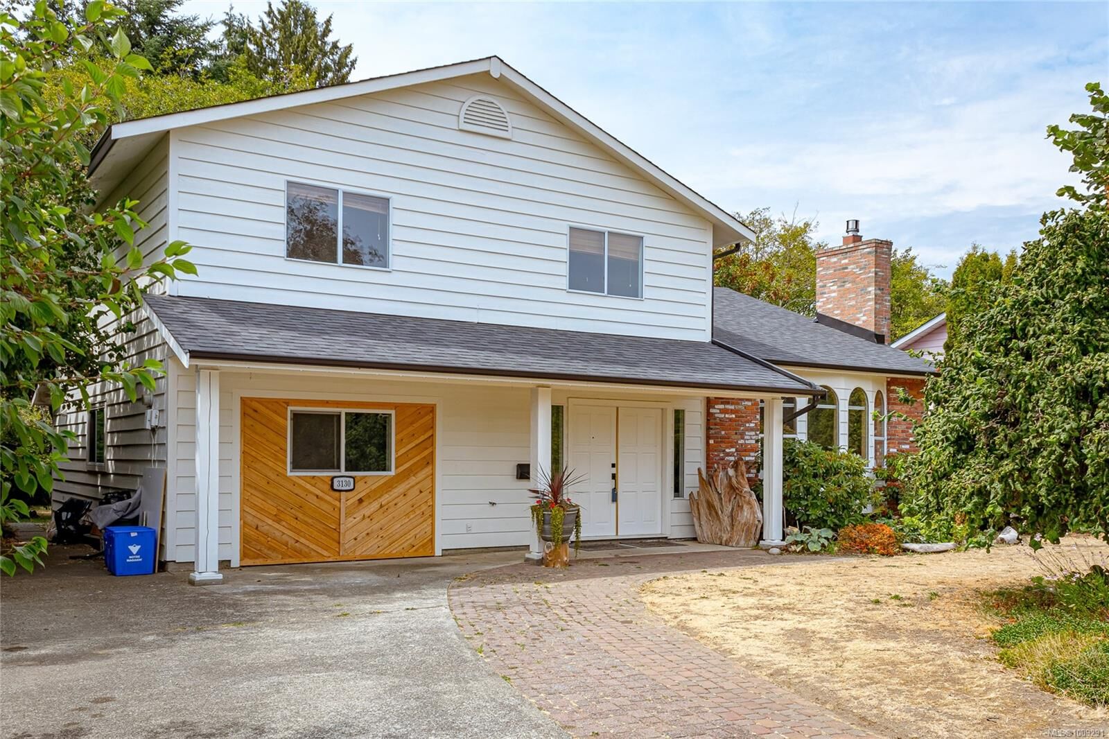 Property Photo: 3130 Flannagan Pl BC V9B 5K7