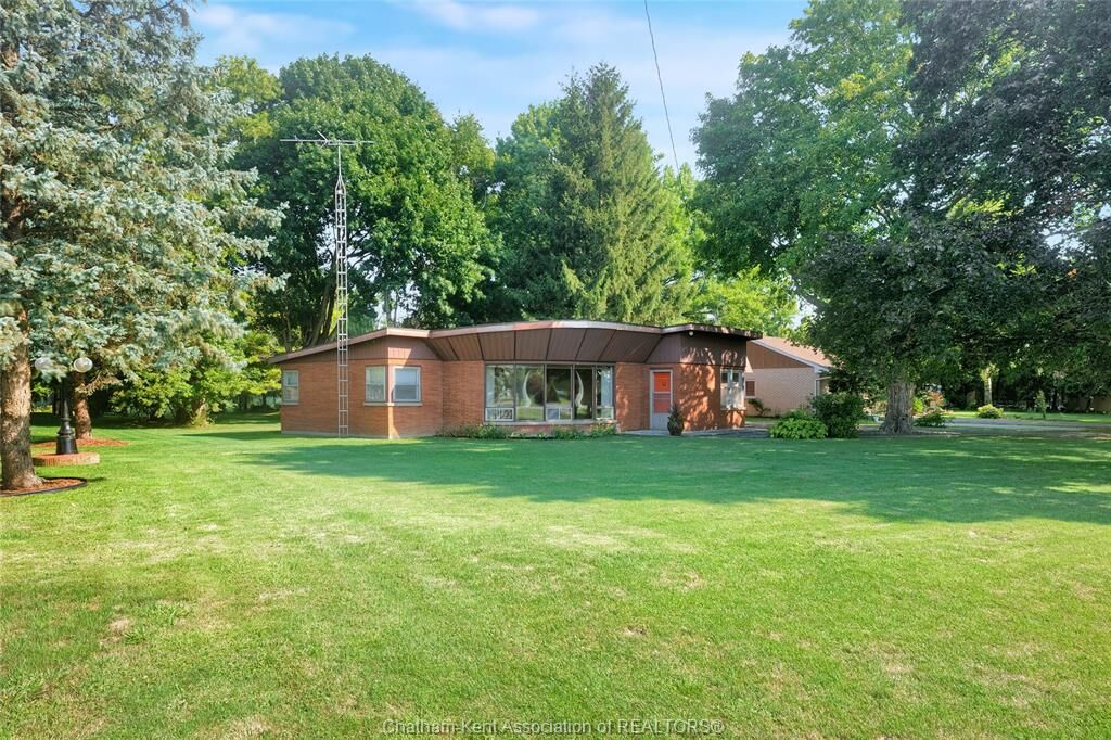 Property Photo:  6959 Riverview Line  ON N7M 5T1 