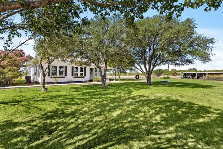 Property Photo: 6673 Center Point Road TX 78666