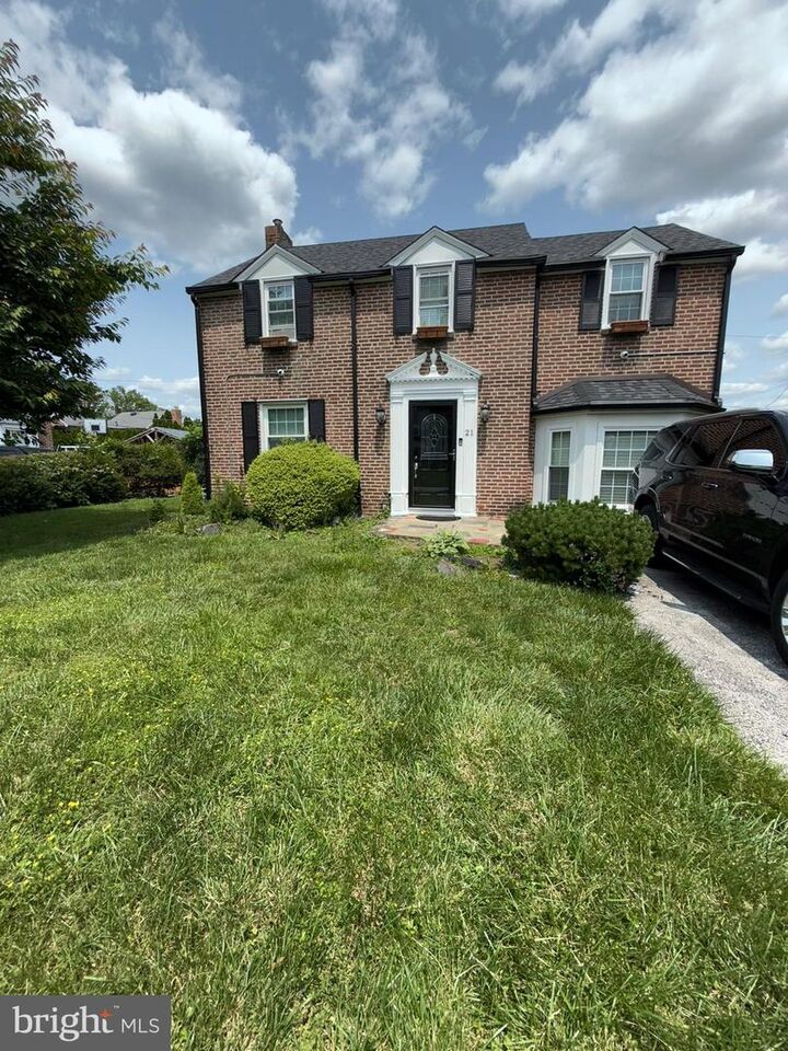 21 Pickwick Lane  Newtown Square PA 19073 photo