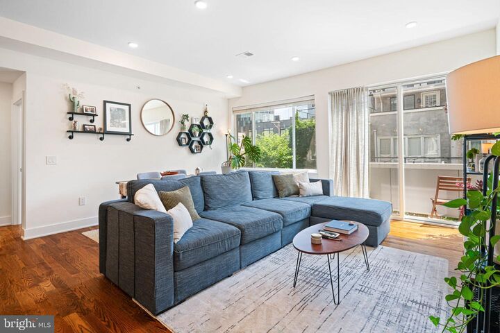 Property Photo: 1003 N Bodine Street 3 PA 19123