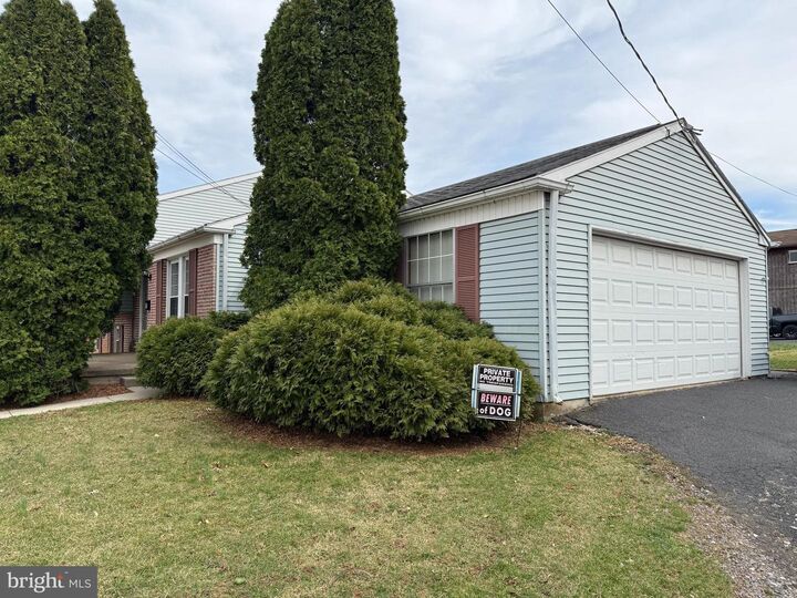 Property Photo:  12 Front Street  PA 17011 