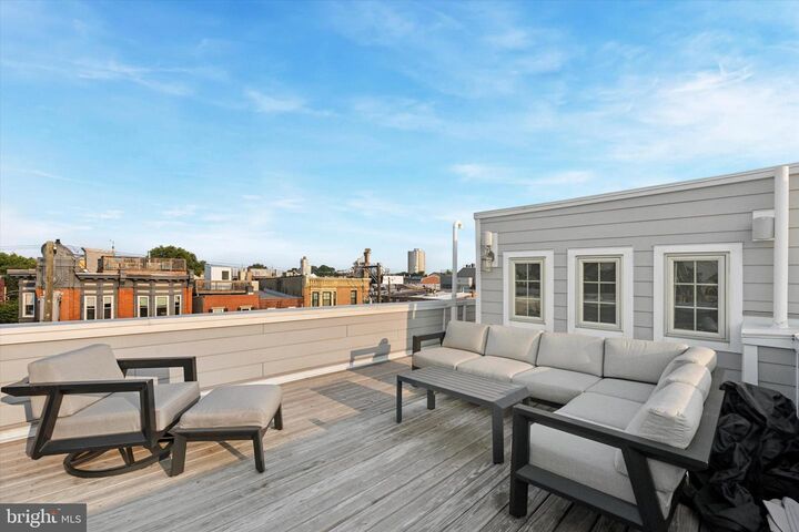 Property Photo: 704 Pemberton Street PA 19147