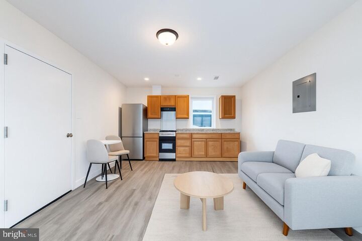 Property Photo:  4230 6th Street SE  DC 20032 