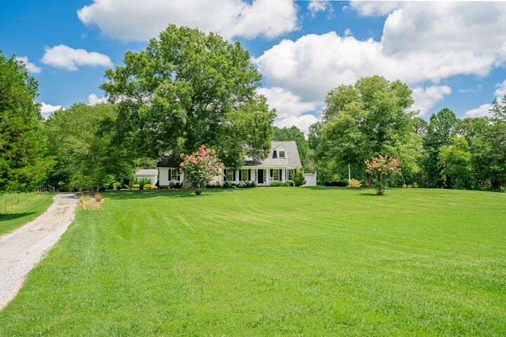 Property Photo: 1414 Hickory Grove Road GA 30736
