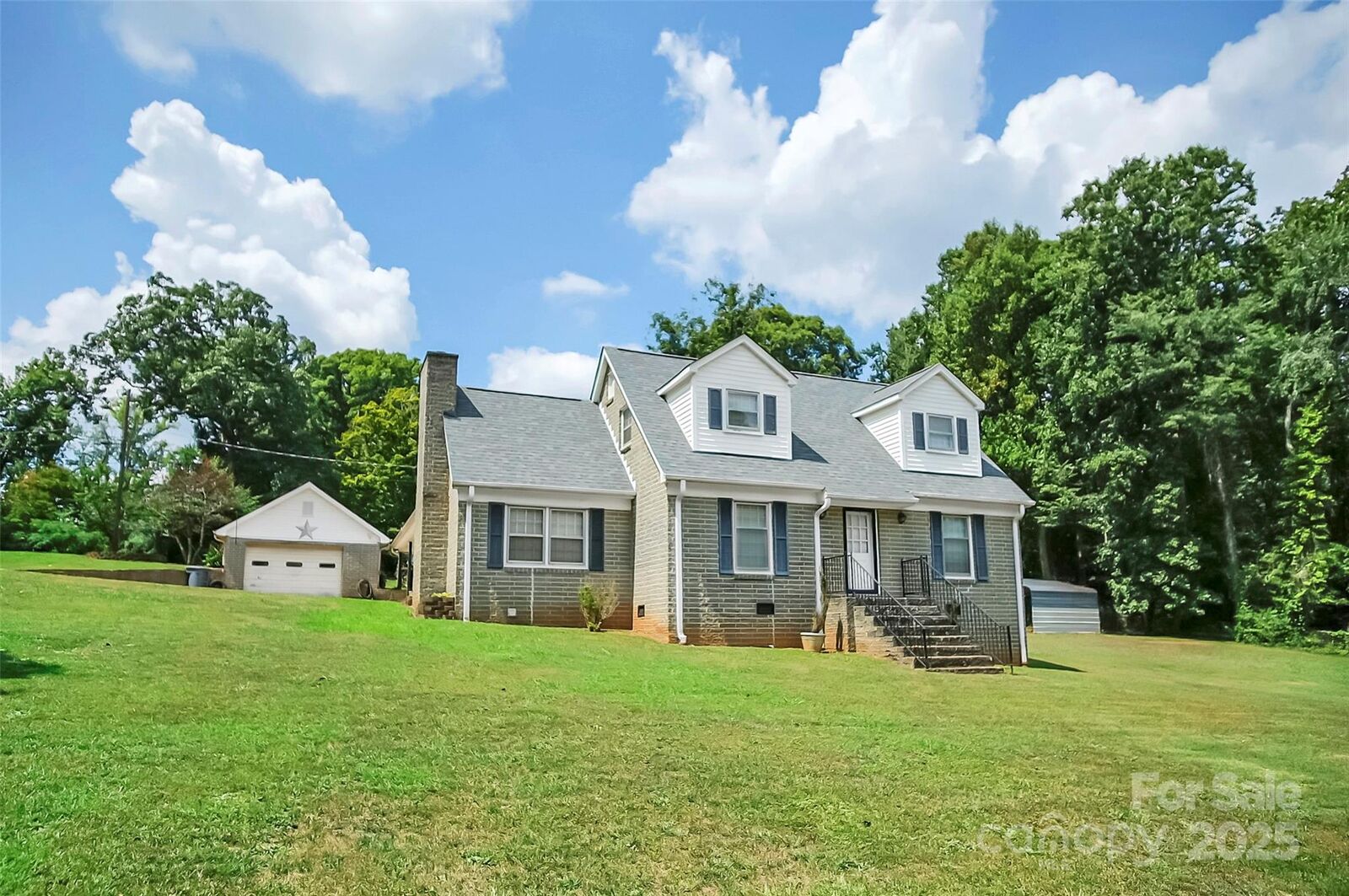 Property Photo:  113 Green Acres Road  NC 28120 