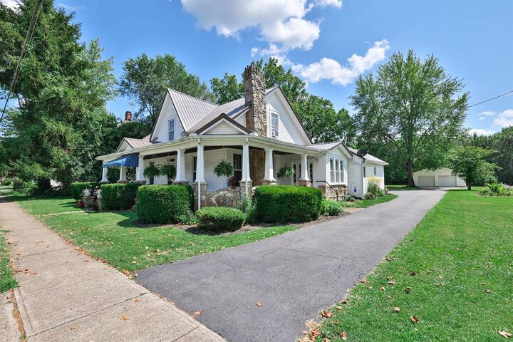 Property Photo:  245 E Plane Street  OH 45106 