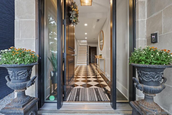 Property Photo: 314 Mulberry Street OH 45202