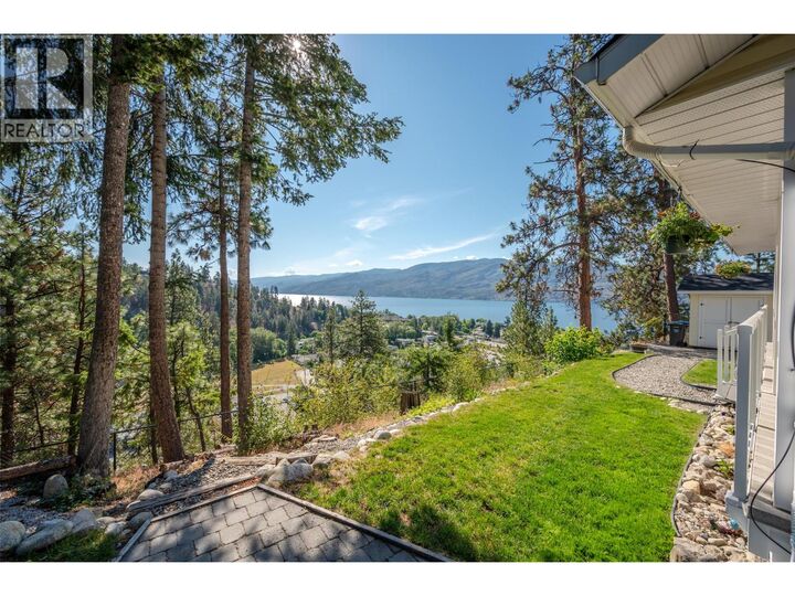 Property Photo: 4123 Ponderosa Drive BC V0H 1X5