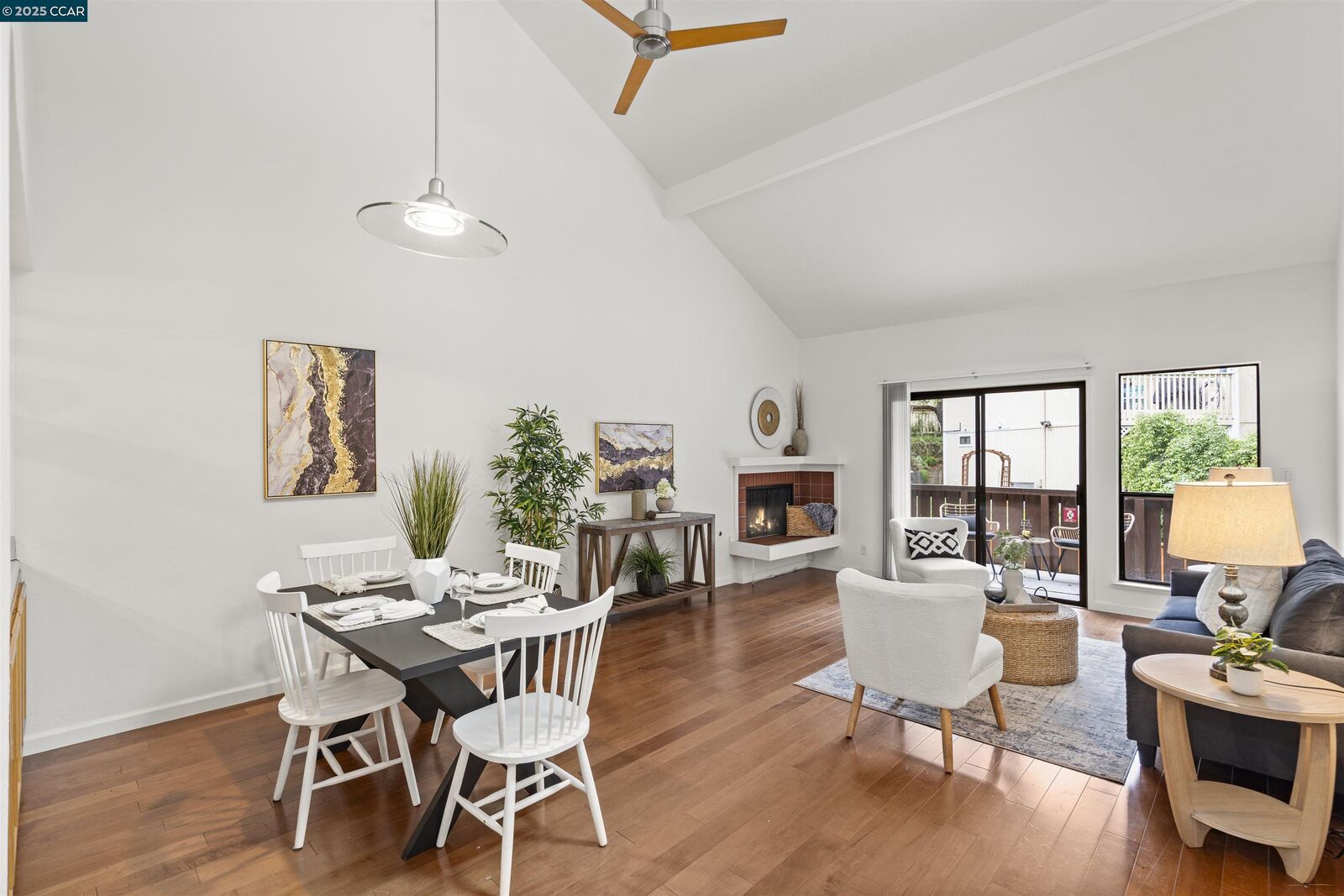 Property Photo:  879 Camelback Pl  CA 94523 