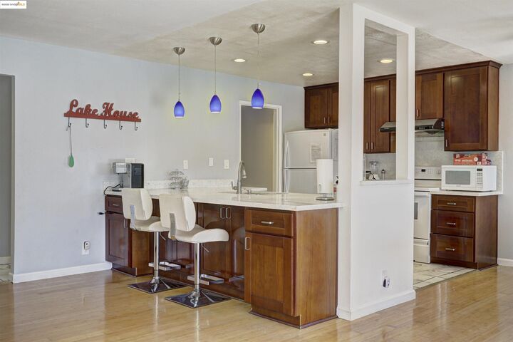 Property Photo:  5106 Cabrillo Pt  CA 94505 