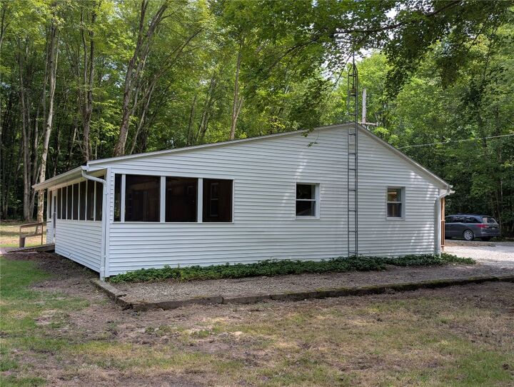Property Photo:  1364 Sioux Lane  PA 16424 