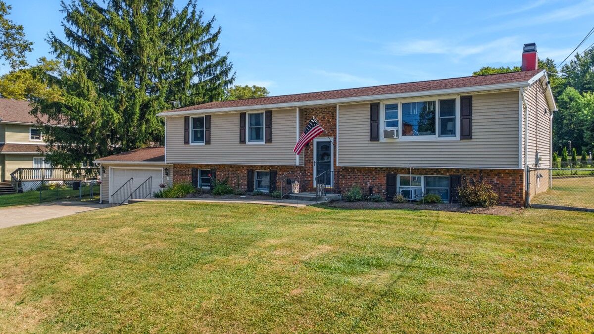 Property Photo: 4015 Concord Road PA 16506