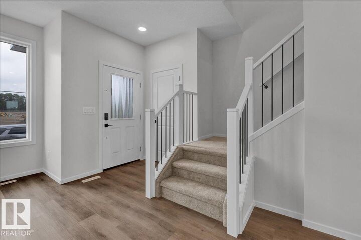 Property Photo: 25 Ficus Way AB T8L 0Z6