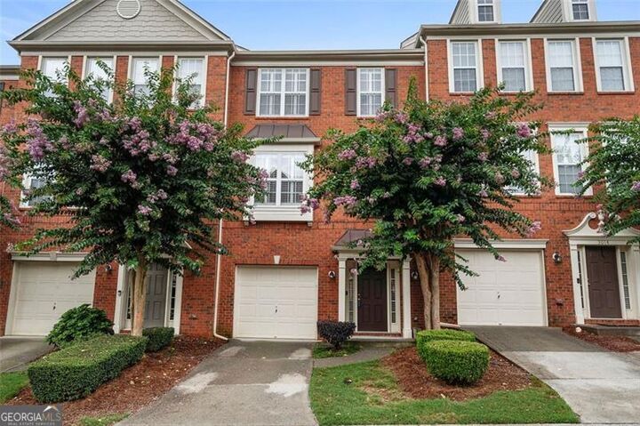 Property Photo:  3016 Glendower Way  GA 30075