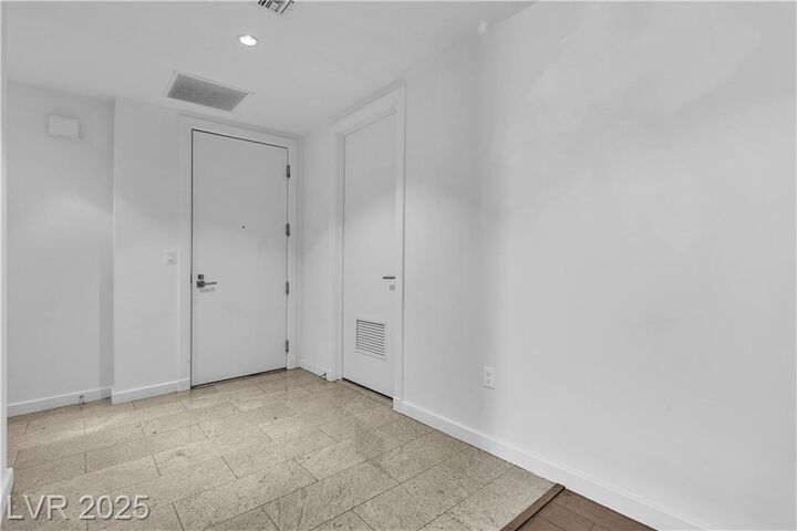 Property Photo: 4471 Dean Martin Drive 2610 NV 89103