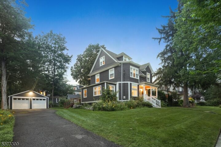 Property Photo: 385 Meadowbrook Ln NJ 07079
