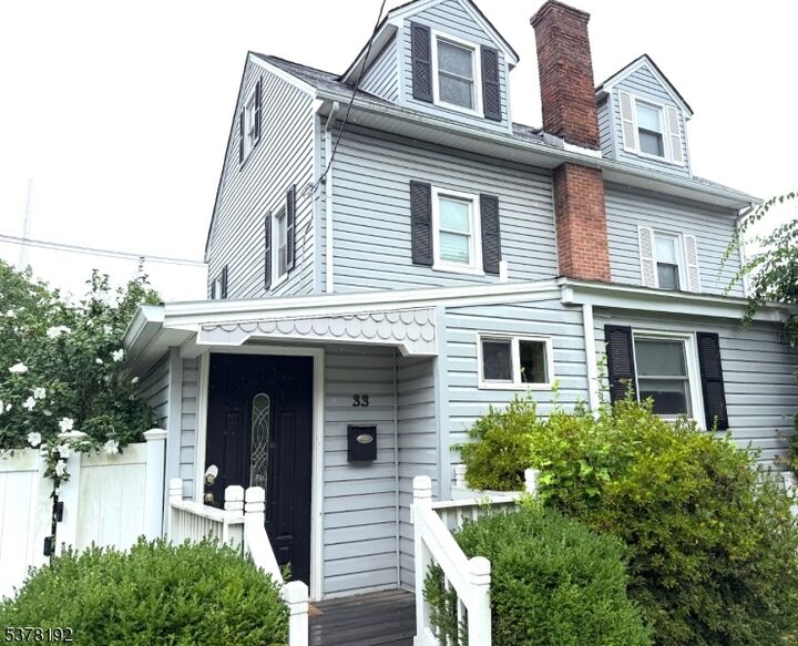 Property Photo:  33 Ringwood Ave  NJ 07442 