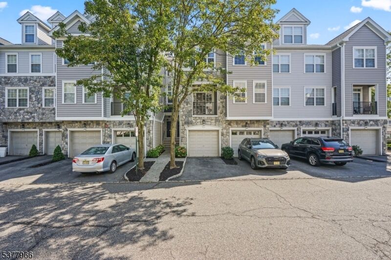Property Photo: 107 Brittany Ct NJ 07013