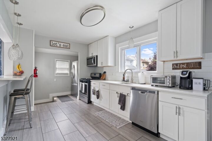 Property Photo:  55 Lafayette Pl  NJ 07071 