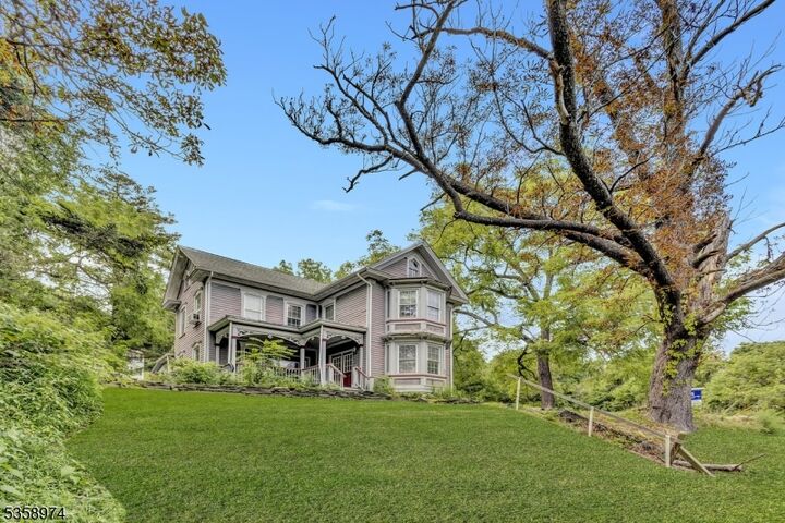 Property Photo:  301 Route31  NJ 07863 