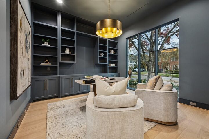 Property Photo: 3760 Arnold Street TX 77005