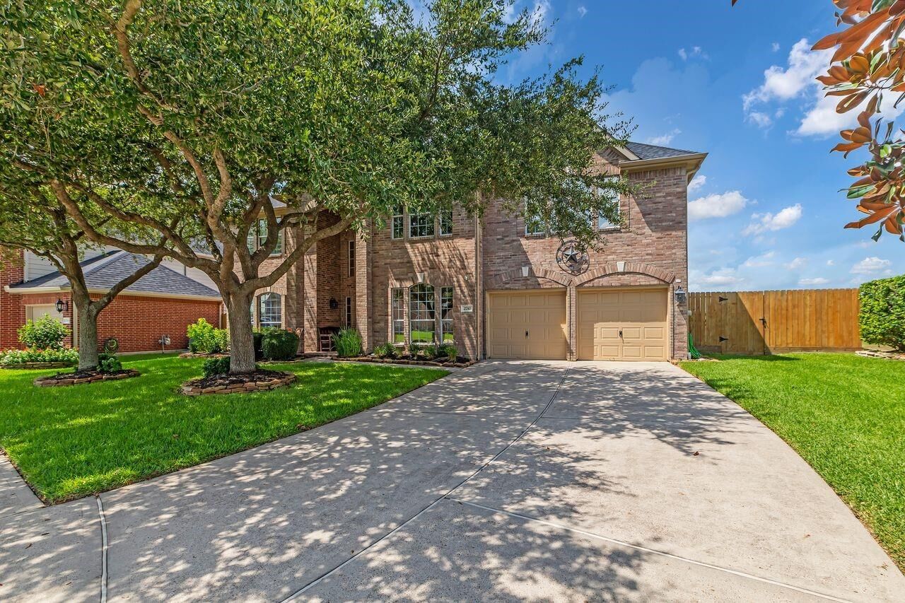 Property Photo:  2710 Taos Trail  TX 77536 