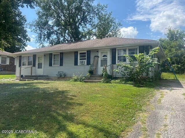 Property Photo:  911 Castlewood Avenue  MO 65251 