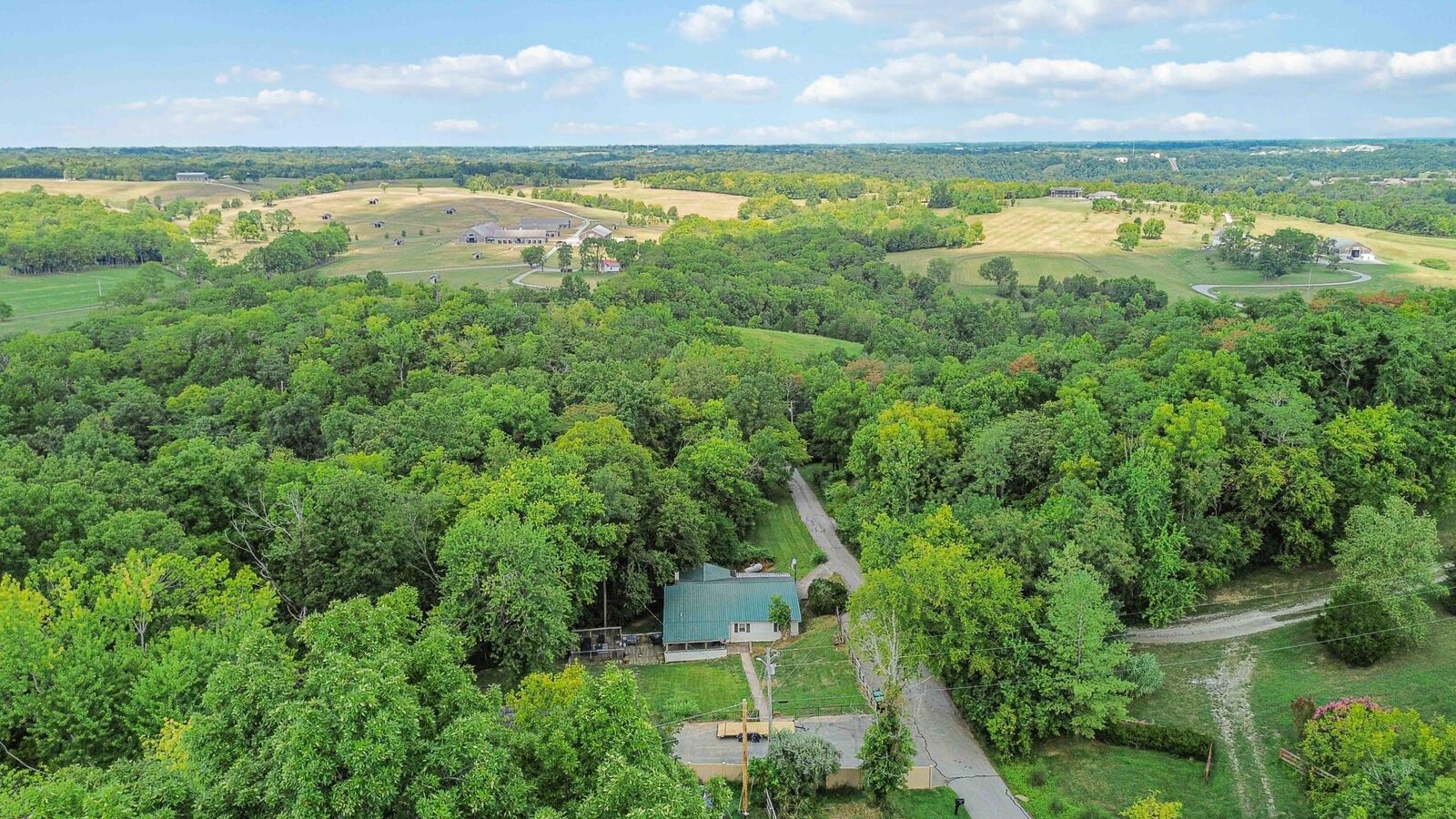 Property Photo: 6309 Old Jacks Creek Road KY 40515