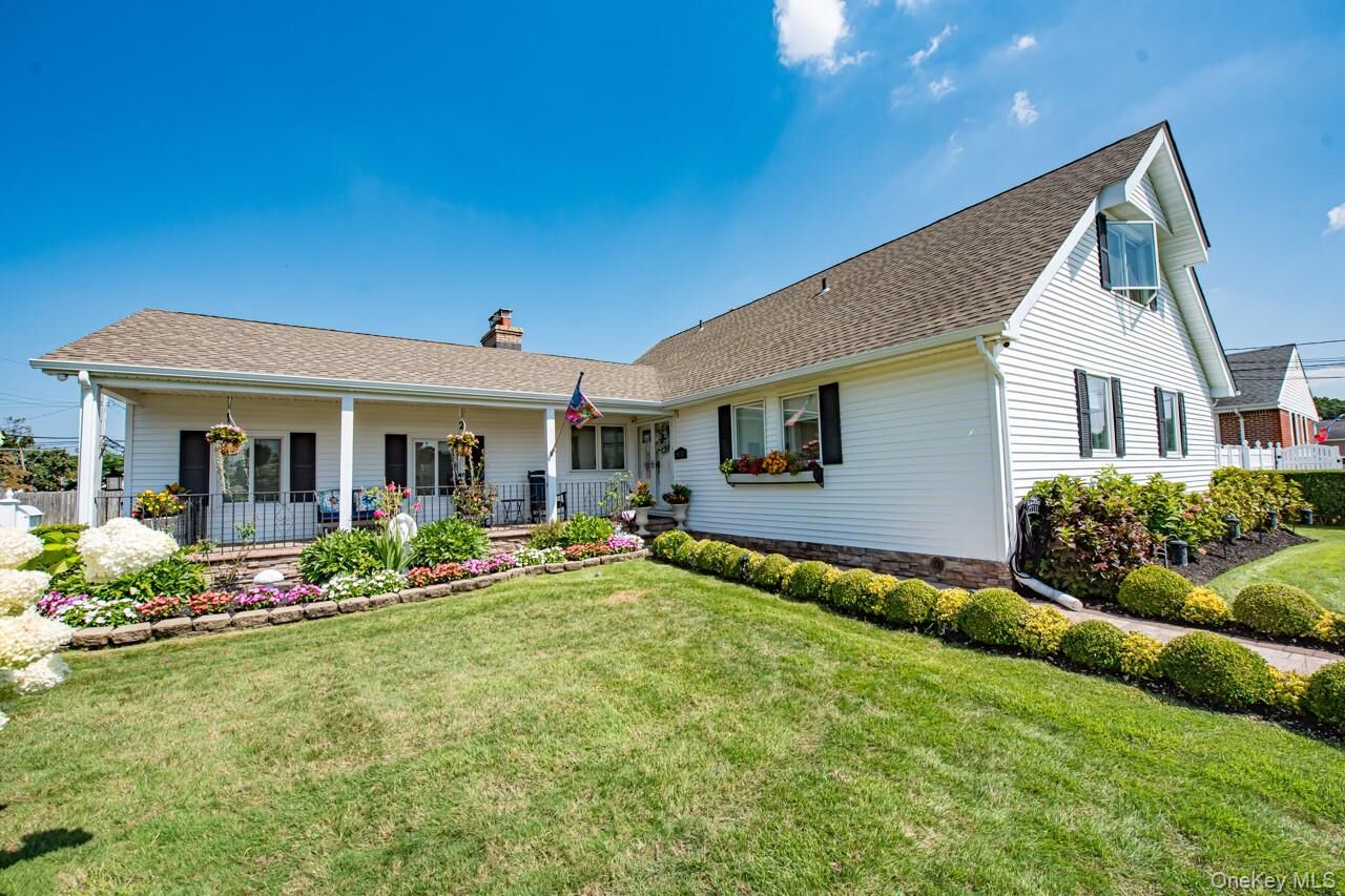 Property Photo: 900 4th Street NY 11704