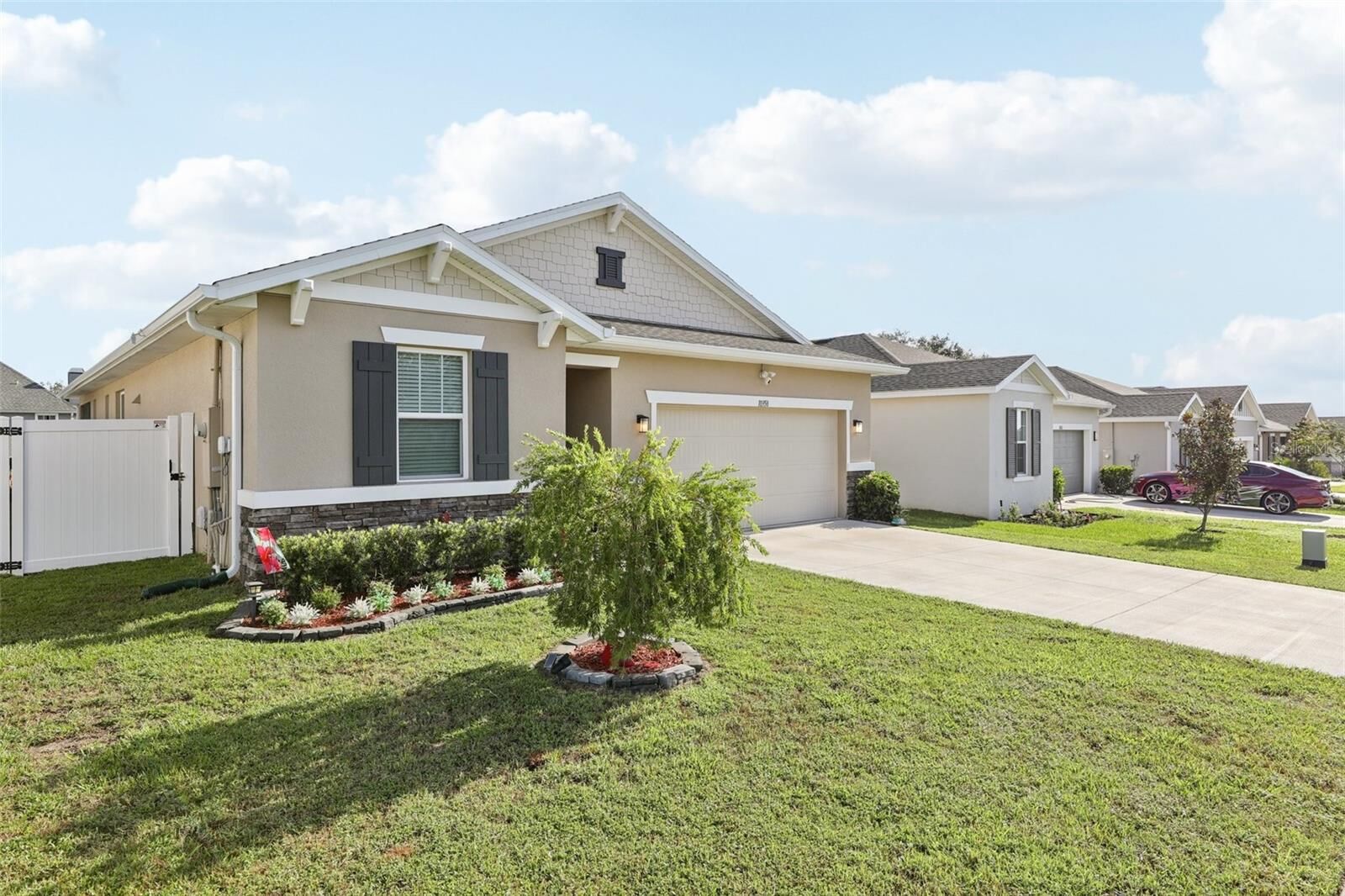 Property Photo: 10358 Church Hammock Road FL 34788