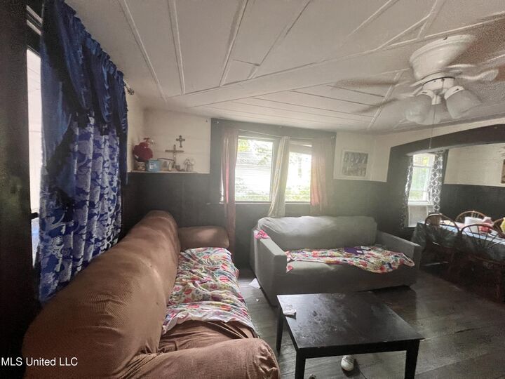 Property Photo:  1408 25th Street  MS 39501 